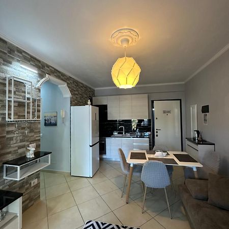 Sunset Apartments Lungomare Vlorë Buitenkant foto