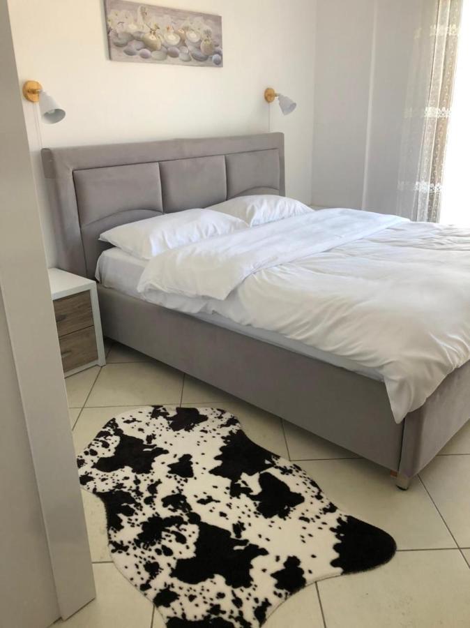 Sunset Apartments Lungomare Vlorë Buitenkant foto
