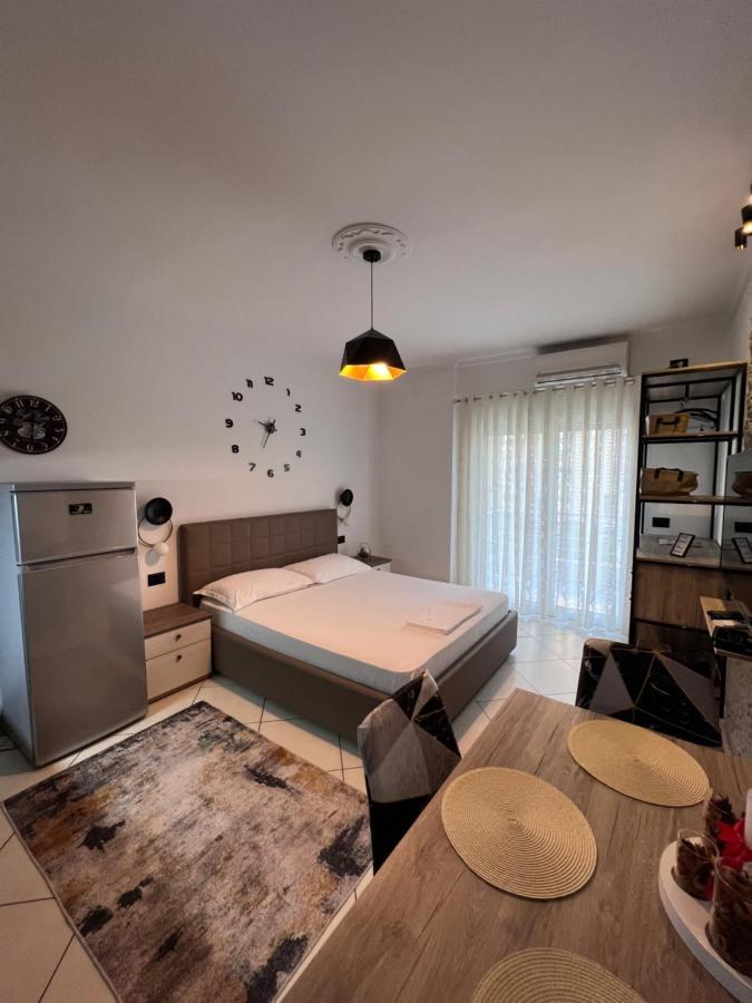 Sunset Apartments Lungomare Vlorë Buitenkant foto