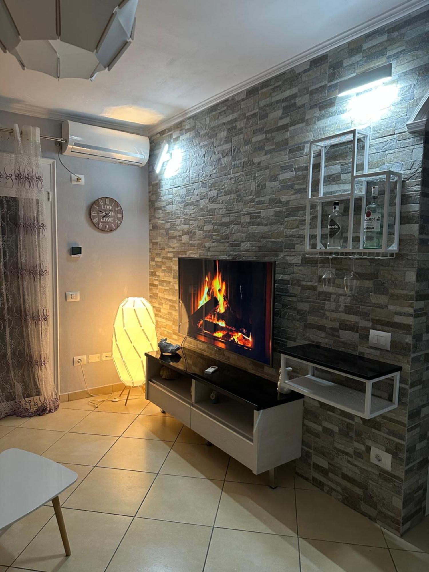 Sunset Apartments Lungomare Vlorë Buitenkant foto